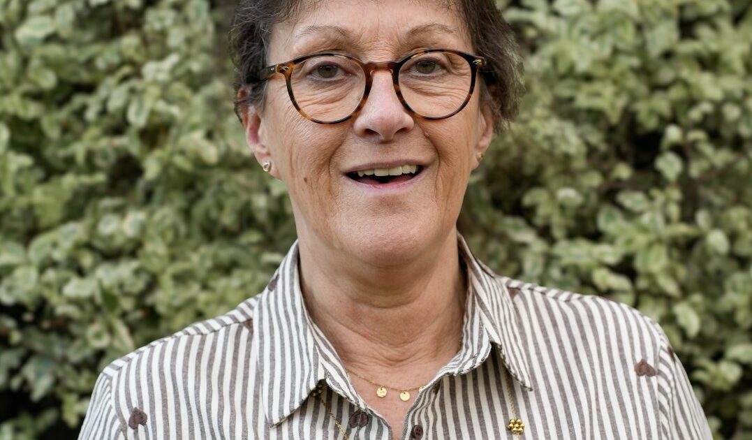 Photo de Anne Rogue, candidate de la liste Les Monts Citoyens aux élections municipales 2026 aux Monts d'Aunay (Aunay-sur-Odon, Bauquay, Campandré-Valcongrain, Danvou-la-Ferrière, Ondefontaine, Le Plessis-Grimoult et Roucamps)