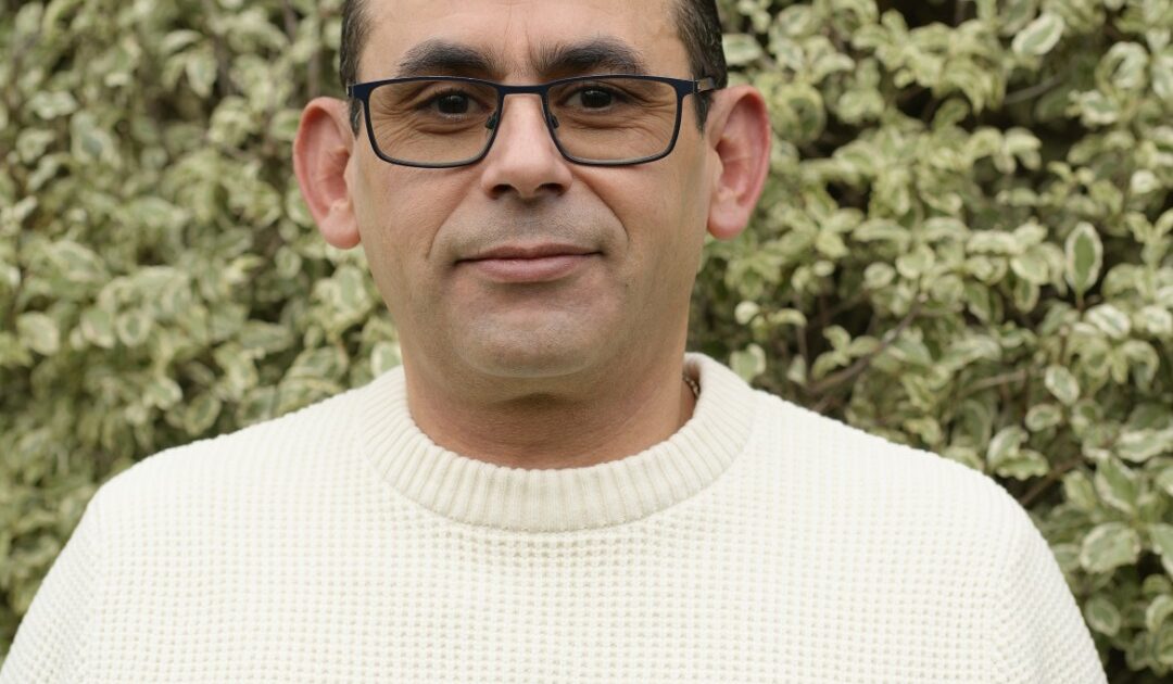 Photo de Brahim Benourja, candidat de la liste Les Monts Citoyens aux élections municipales 2026 aux Monts d'Aunay (Aunay-sur-Odon, Bauquay, Campandré-Valcongrain, Danvou-la-Ferrière, Ondefontaine, Le Plessis-Grimoult et Roucamps)