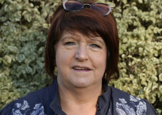 Photo de Ginette Guérard, candidate de la liste Les Monts Citoyens aux élections municipales 2026 aux Monts d'Aunay (Aunay-sur-Odon, Bauquay, Campandré-Valcongrain, Danvou-la-Ferrière, Ondefontaine, Le Plessis-Grimoult et Roucamps)