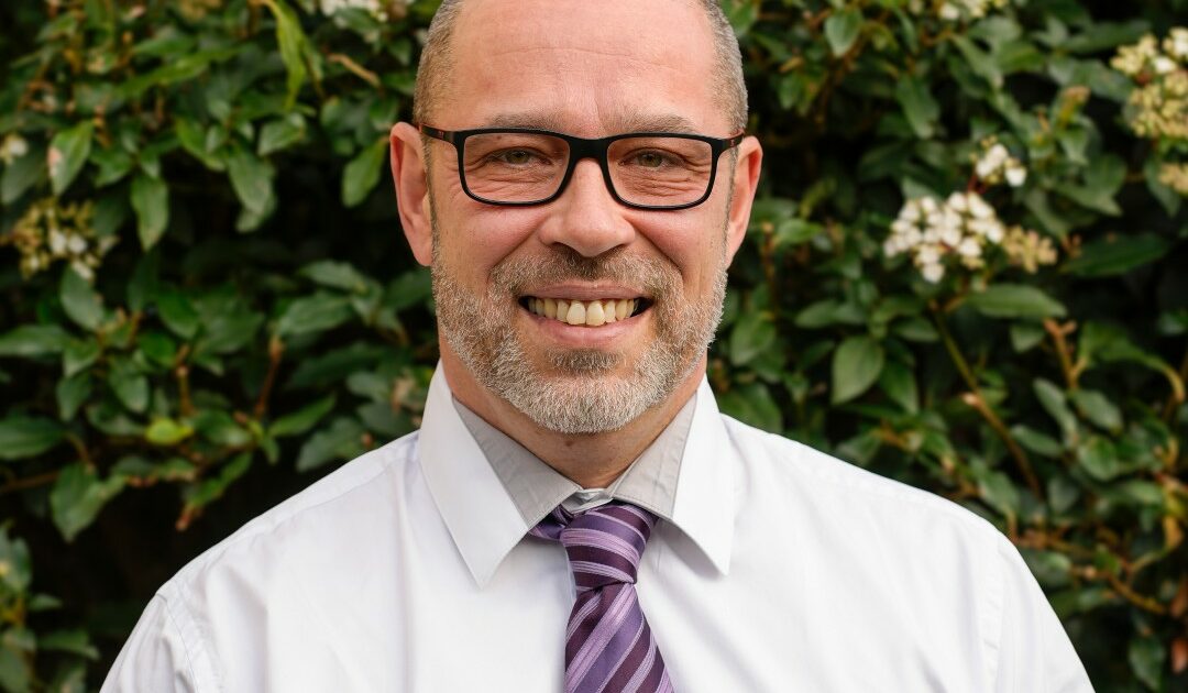 Photo de Jérôme Gretha, candidat de la liste Les Monts Citoyens aux élections municipales 2026 aux Monts d'Aunay (Aunay-sur-Odon, Bauquay, Campandré-Valcongrain, Danvou-la-Ferrière, Ondefontaine, Le Plessis-Grimoult et Roucamps)