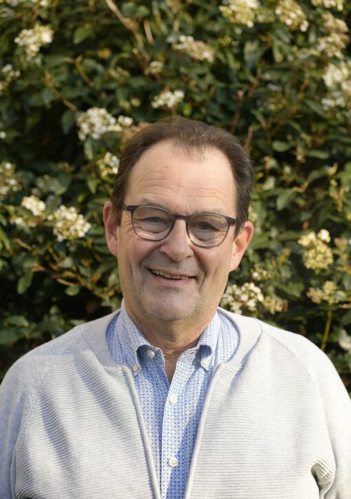 Photo de Laurent Surteauville, candidat de la liste Les Monts Citoyens aux élections municipales 2026 aux Monts d'Aunay (Aunay-sur-Odon, Bauquay, Campandré-Valcongrain, Danvou-la-Ferrière, Ondefontaine, Le Plessis-Grimoult et Roucamps)