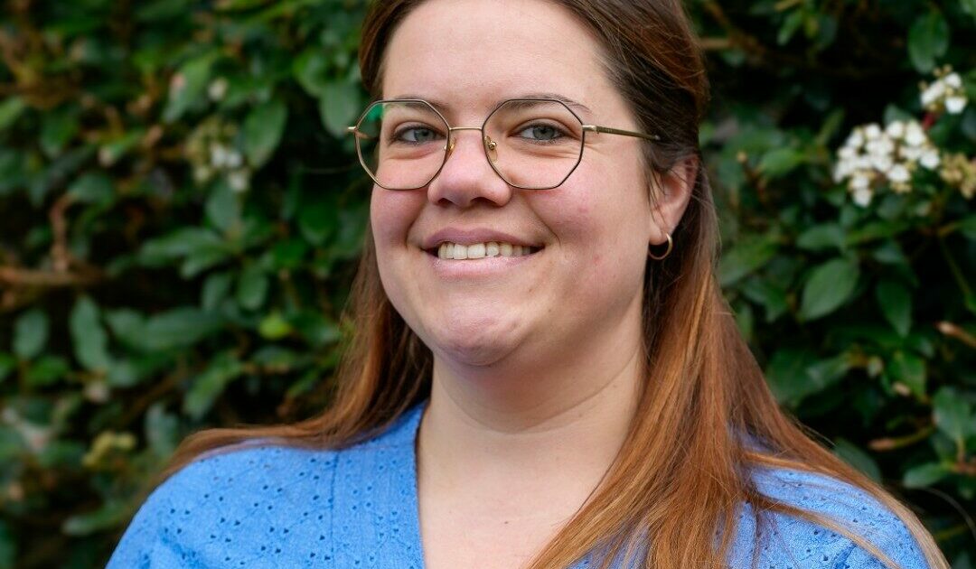 Photo de Maëva Vautier, candidate de la liste Les Monts Citoyens aux élections municipales 2026 aux Monts d'Aunay (Aunay-sur-Odon, Bauquay, Campandré-Valcongrain, Danvou-la-Ferrière, Ondefontaine, Le Plessis-Grimoult et Roucamps)