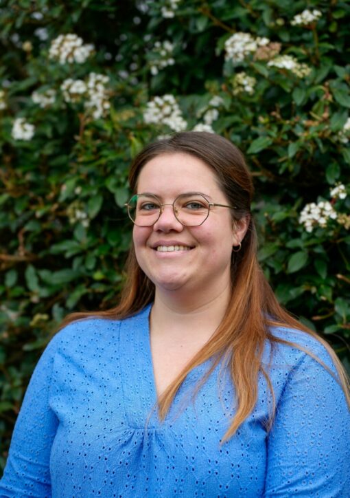 Photo de Maëva Vautier, candidate de la liste Les Monts Citoyens aux élections municipales 2026 aux Monts d'Aunay (Aunay-sur-Odon, Bauquay, Campandré-Valcongrain, Danvou-la-Ferrière, Ondefontaine, Le Plessis-Grimoult et Roucamps)