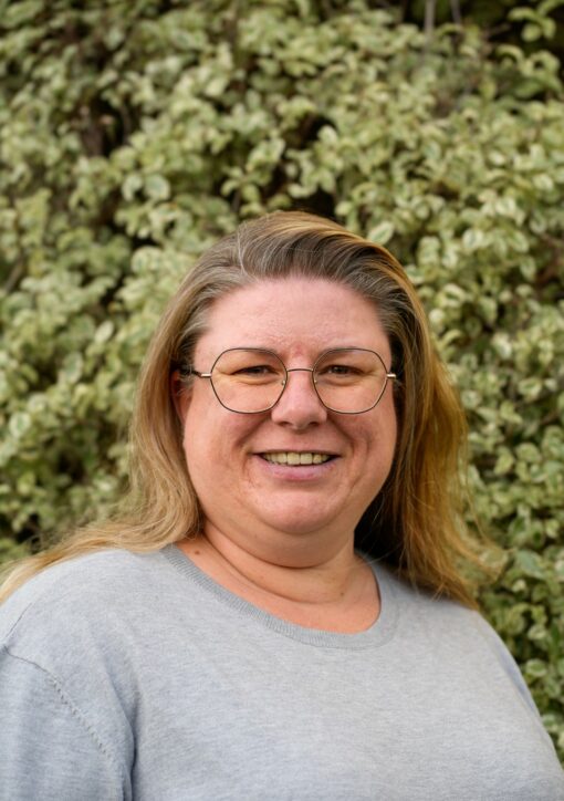 Photo de Manuella, candidate de la liste Les Monts Citoyens aux élections municipales 2026 aux Monts d'Aunay (Aunay-sur-Odon, Bauquay, Campandré-Valcongrain, Danvou-la-Ferrière, Ondefontaine, Le Plessis-Grimoult et Roucamps)