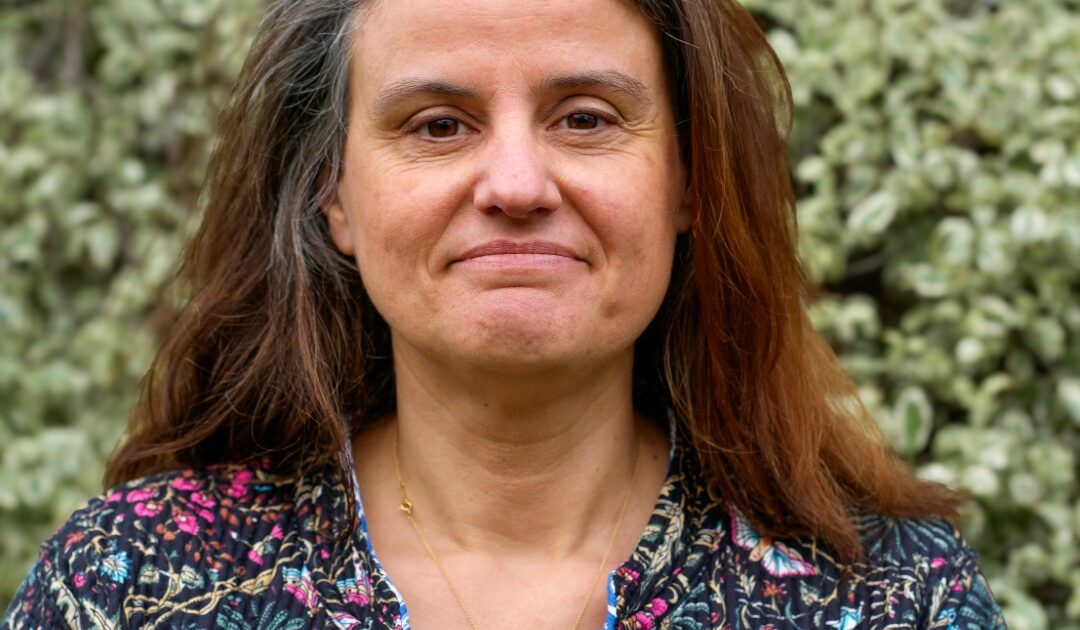 Photo de Céline Cabal, candidate de la liste Les Monts Citoyens aux élections municipales 2026 aux Monts d'Aunay (Aunay-sur-Odon, Bauquay, Campandré-Valcongrain, Danvou-la-Ferrière, Ondefontaine, Le Plessis-Grimoult et Roucamps)